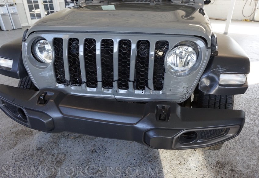 2023 Jeep Gladiator - Image 24