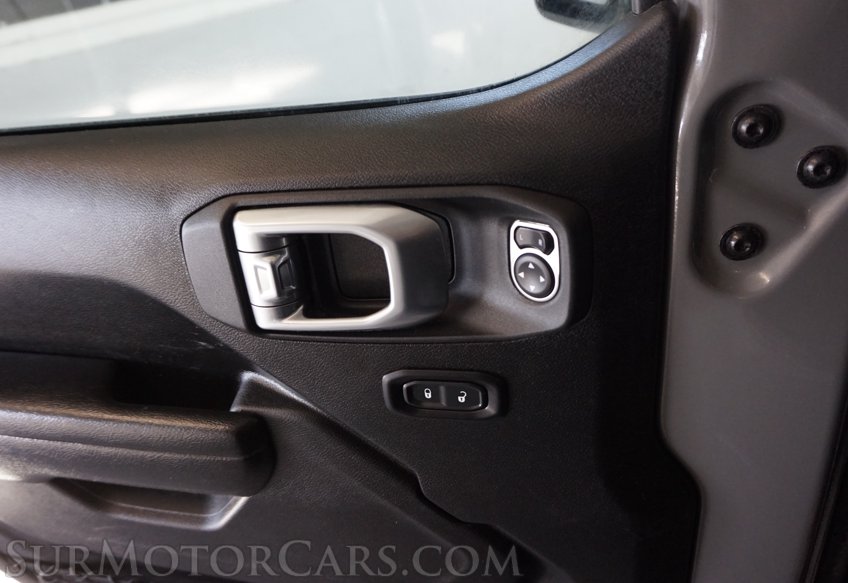 2023 Jeep Gladiator - Image 35