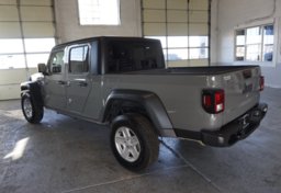 2023 Jeep Gladiator - Image 7