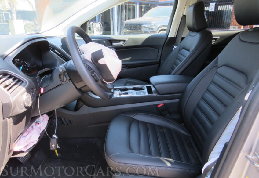 2022 Ford Edge - Image 27