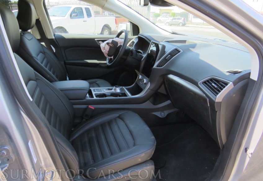 2022 Ford Edge - Image 26