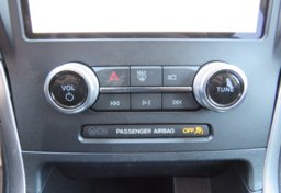 2022 Ford Edge - Image 37