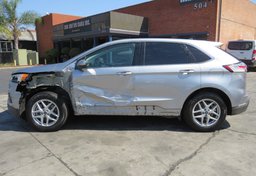 2022 Ford Edge - Image 6