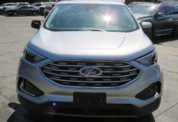 2022 Ford Edge - Image 11