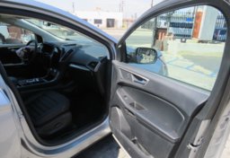 2022 Ford Edge - Image 21