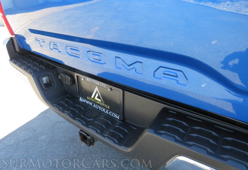 2016 Toyota Tacoma - Image 28