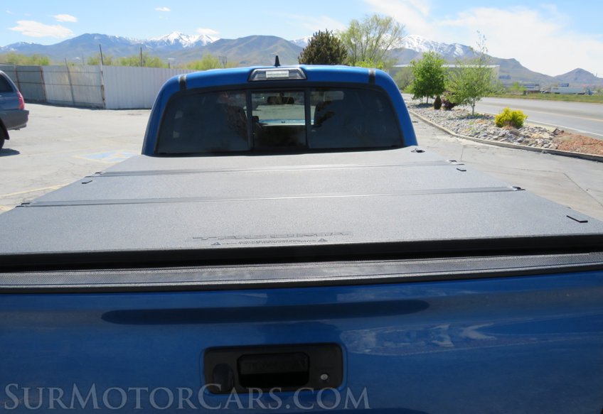 2016 Toyota Tacoma - Image 19