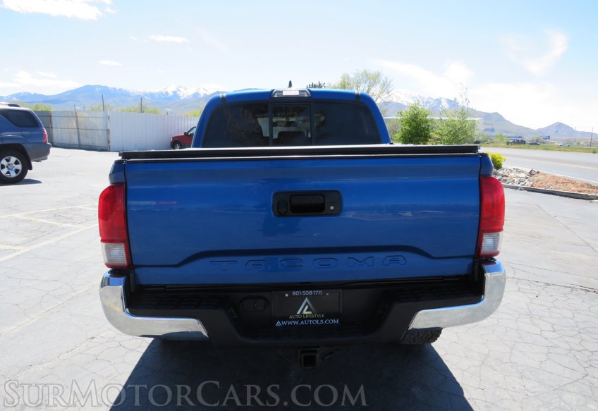 2016 Toyota Tacoma - Image 12