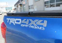 2016 Toyota Tacoma - Image 25