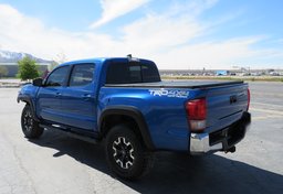 2016 Toyota Tacoma - Image 5