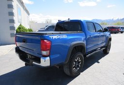 2016 Toyota Tacoma - Image 8