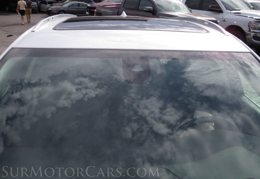 2019 Cadillac XT5 - Image 13