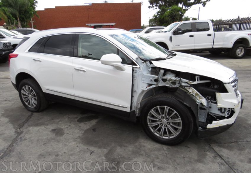 2019 Cadillac XT5 - Image 4