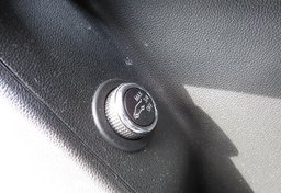 2019 Cadillac XT5 - Image 44