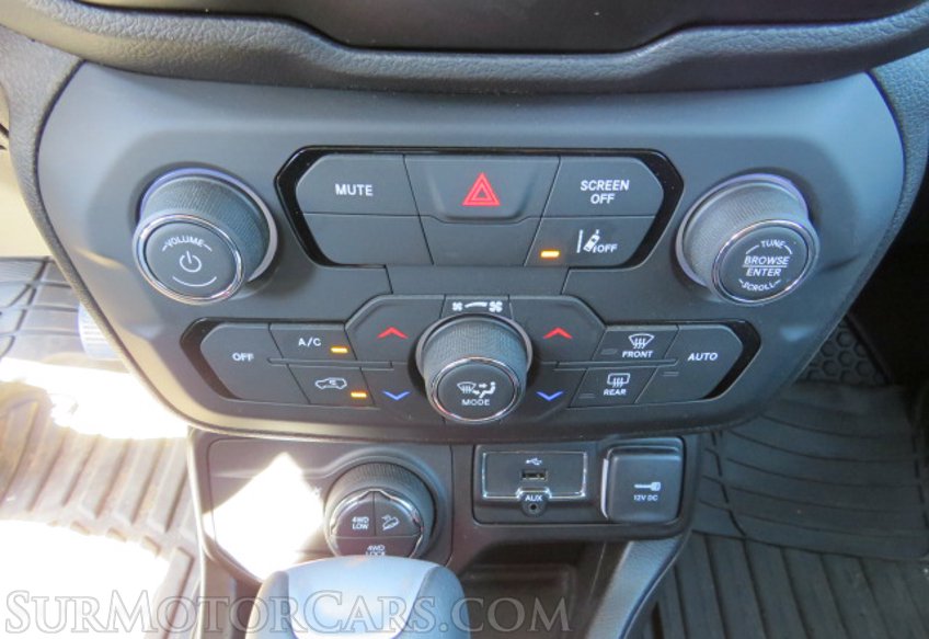 2021 Jeep Renegade - Image 8