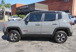 2021 Jeep Renegade - Image 40