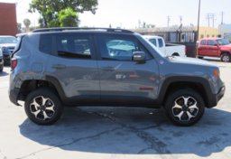 2021 Jeep Renegade - Image 31