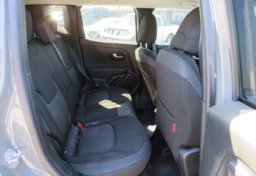 2021 Jeep Renegade - Image 23