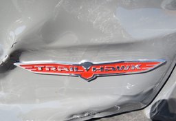 2021 Jeep Renegade - Image 36