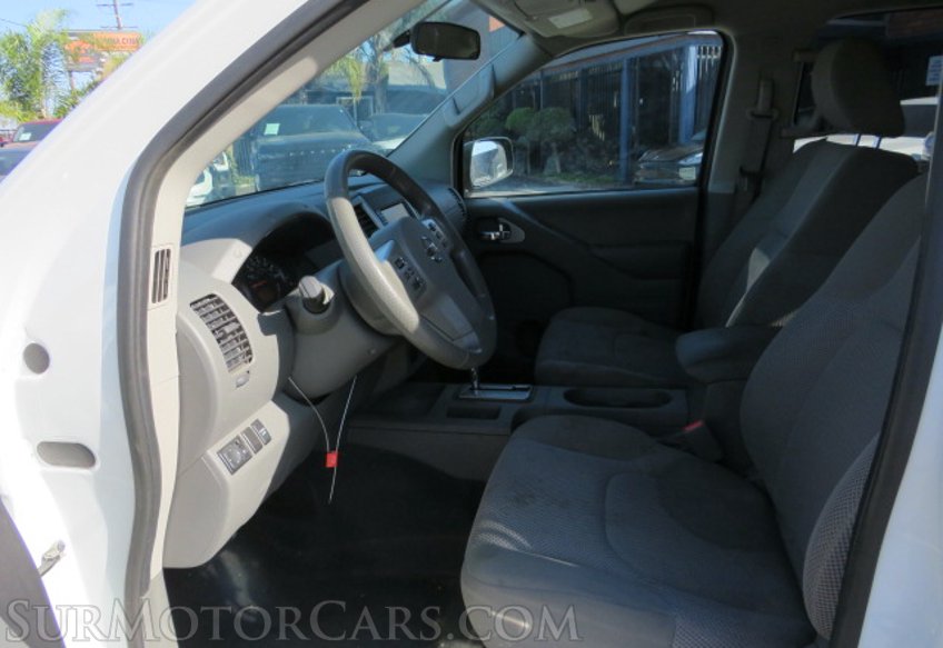 2019 Nissan Frontier - Image 23