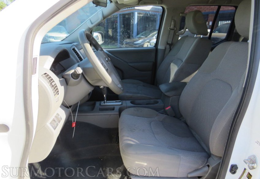 2019 Nissan Frontier - Image 25