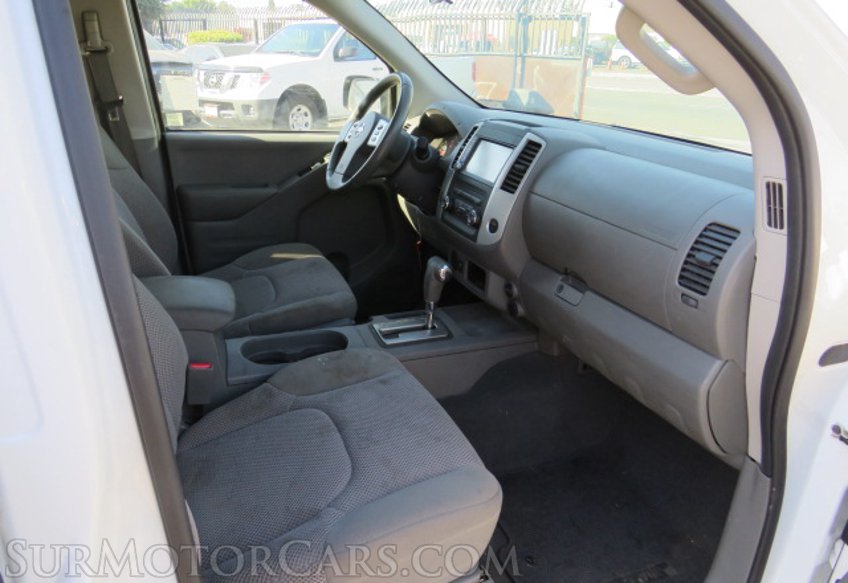 2019 Nissan Frontier - Image 24