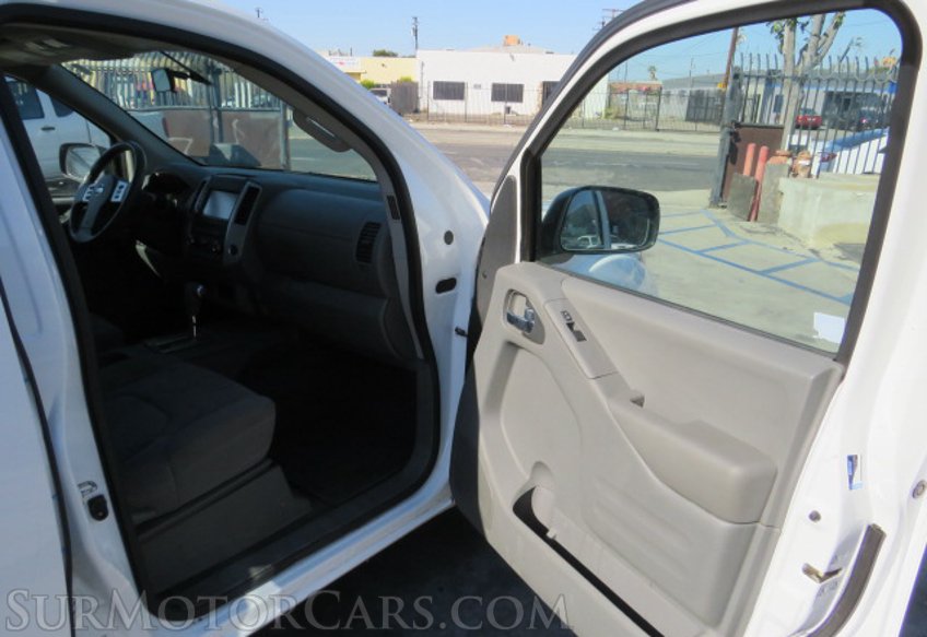 2019 Nissan Frontier - Image 20