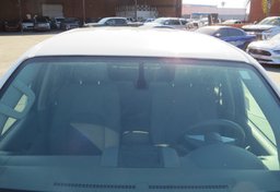 2019 Nissan Frontier - Image 13