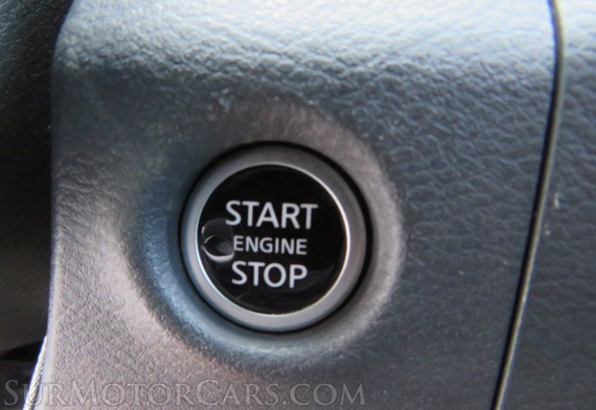 2023 Nissan Frontier - Image 36