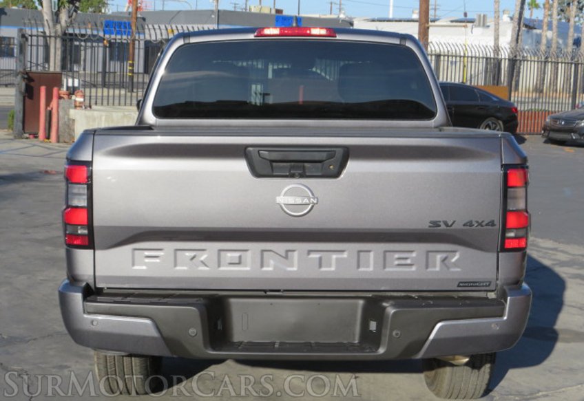 2023 Nissan Frontier - Image 12