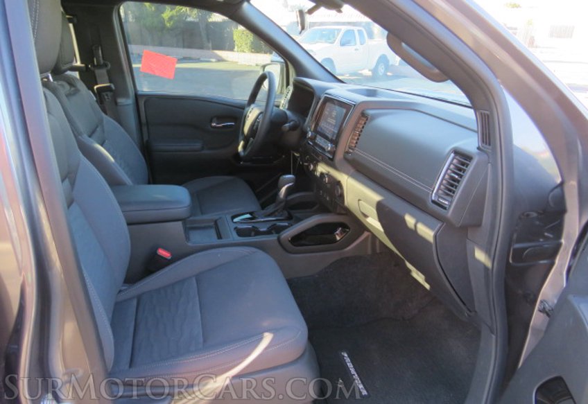 2023 Nissan Frontier - Image 25