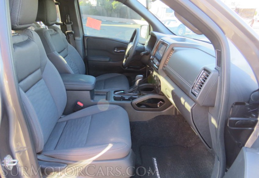 2023 Nissan Frontier - Image 27