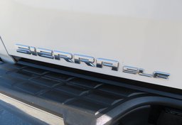 2013 GMC Sierra 1500 - Image 20