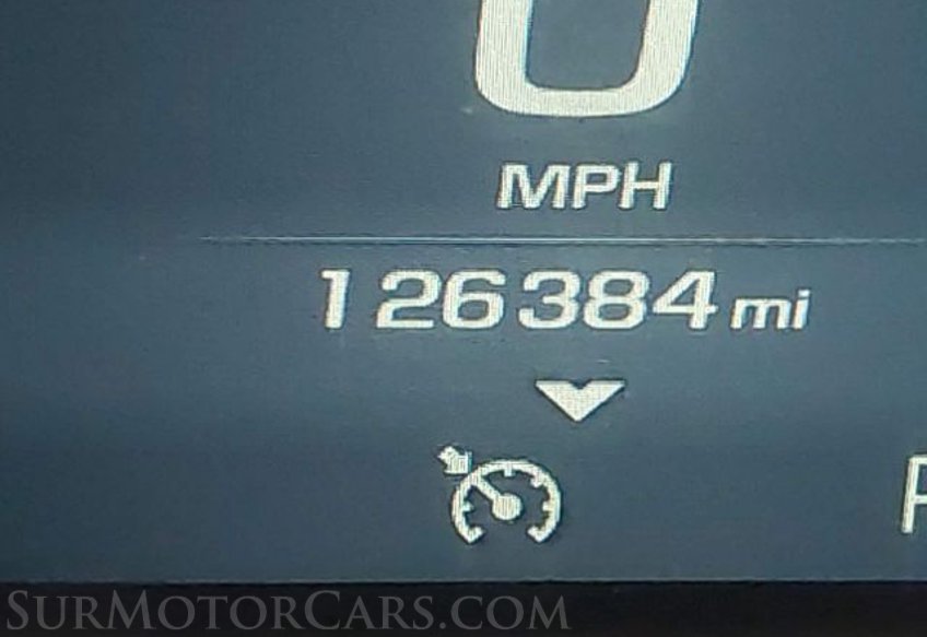 2015 GMC Sierra 2500HD - Image 11