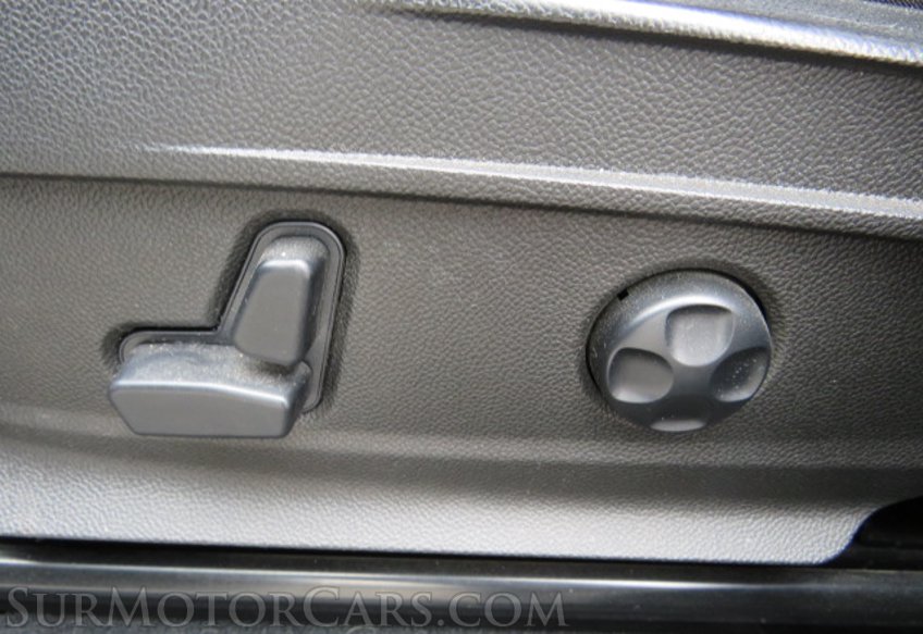 2018 Alfa Romeo Stelvio - Image 40