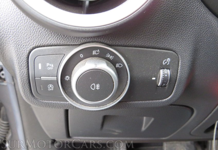 2018 Alfa Romeo Stelvio - Image 39