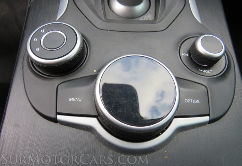 2018 Alfa Romeo Stelvio - Image 49