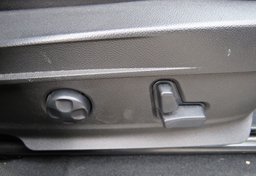 2018 Alfa Romeo Stelvio - Image 41