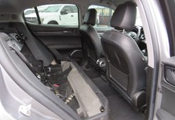 2018 Alfa Romeo Stelvio - Image 32