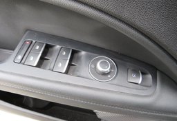 2018 Alfa Romeo Stelvio - Image 42