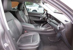 2018 Alfa Romeo Stelvio - Image 26