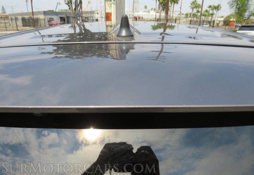 2022 Toyota Sienna - Image 15