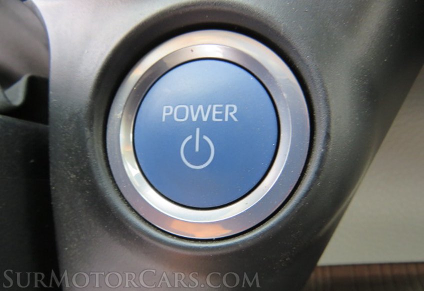 2022 Toyota Sienna - Image 37