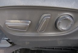 2022 Toyota Sienna - Image 47