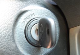 2015 Toyota Tacoma - Image 34