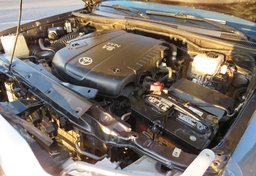 2015 Toyota Tacoma - Image 44