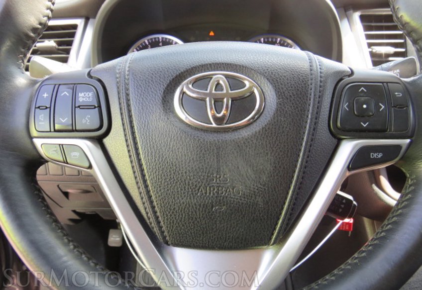 2015 Toyota Highlander - Image 35