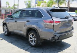 2015 Toyota Highlander - Image 6