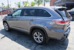 2015 Toyota Highlander - Image 7