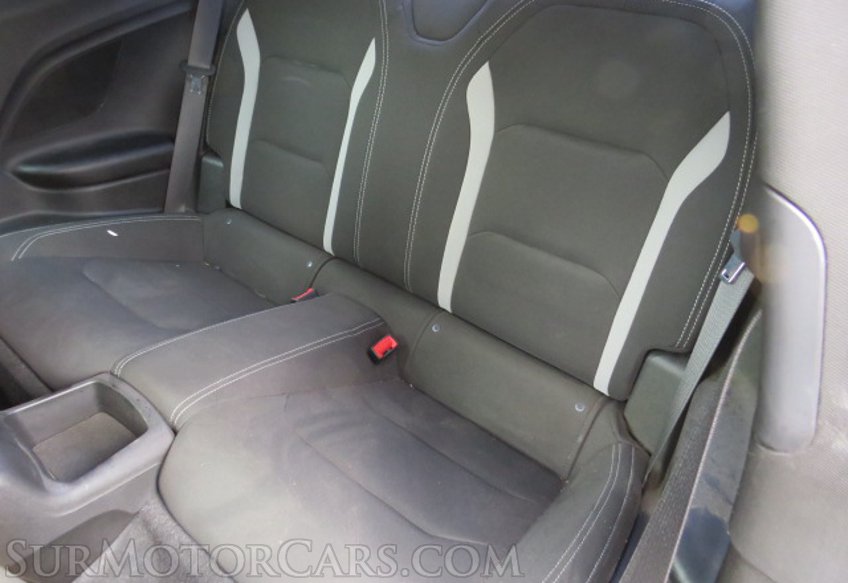 2019 Chevrolet Camaro - Image 25